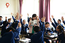 AV骚逼君谊中学“新初中”